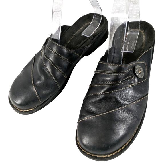 CLARKS! BLACK GENUINE LEATHER LAYERED W/BUTTON CLOGS MULES RUBBER SOLE! SZ 8M - Picture 10 of 10
